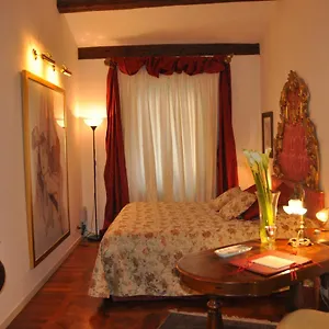 https://henry-7-venice-apartment.hotelslidodijesolo.com