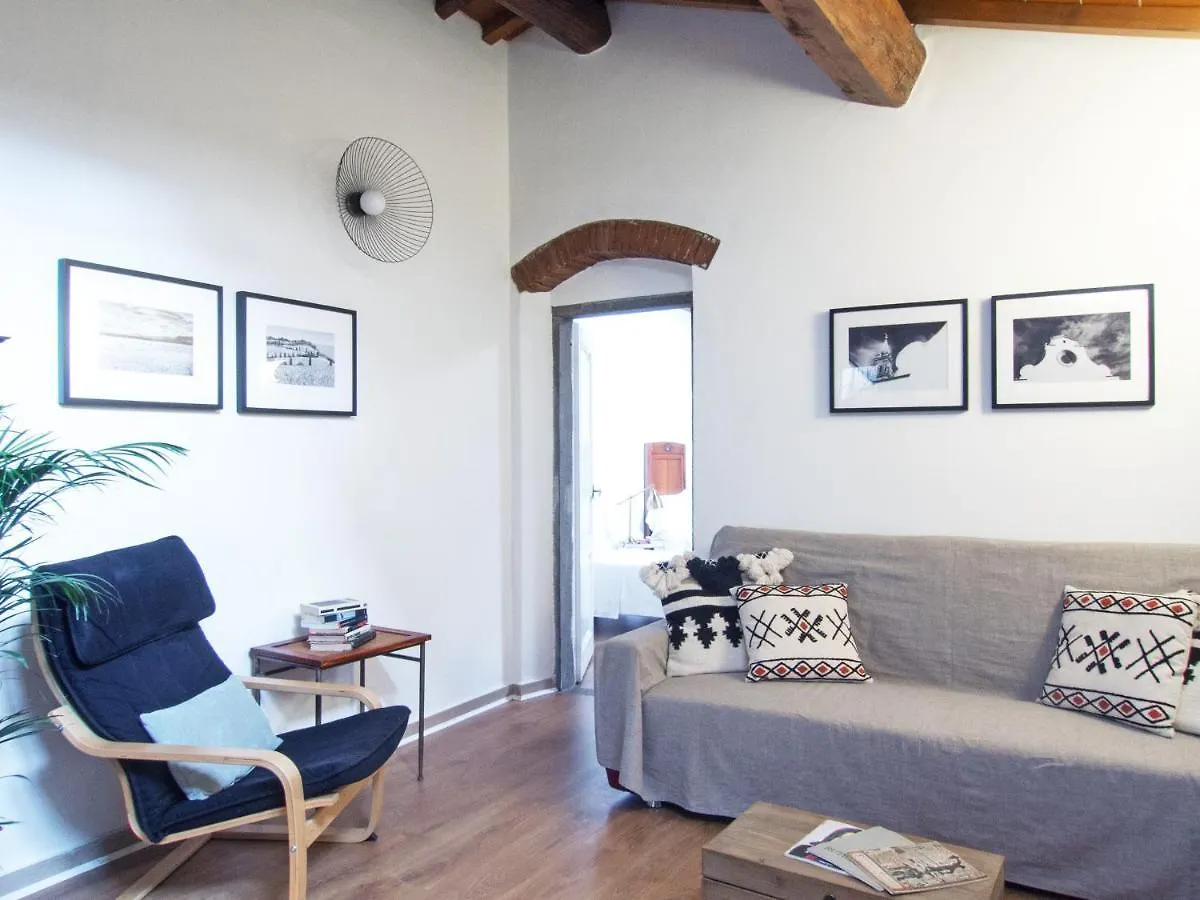 Lovely Apt 3Min Walk To Ponte Vecchio Florencia 0*,  Italia